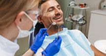 Stire din Sănătate : Placa bacteriană se formează din cauza resturilor alimentare "uitate" în cavitatea bucală