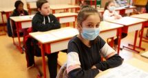 Stire din Social : Planuri pentru redeschiderea școlilor. Ce facem cu elevii din mediul rural?
