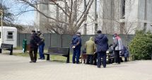 Stire din Social : Plata taxelor şi impozitelor locale, condiţie pentru a beneficia de tichetele valorice Respect