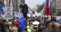 Stire din Eveniment : Ministrul Afacerilor Interne promite rezolvarea problemelor din Poliție. "Vom ieși în stradă, în număr mare"