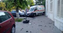 Stire din Eveniment : Galerie foto. Accident rutier la Eforie Sud.  Șoferul-polițist era beat la volan!