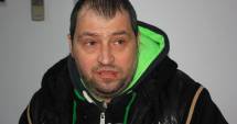 Stire din Eveniment : Povestea dramatică a unui hoț  de carieră."Sunt forțat să dau în cap pe stradă!"