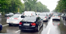 Stire din Social : Dependenți de mașina personală! "Avem un oraș aglomerat, poluat și zgomotos"