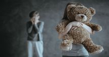 Stire din Eveniment : Soluția pentru ca polițiștii să stea cu ochii pe agresorii sexuali: îi obligă să anunțe orice mișcare!
