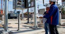 Stire din Economie : Reţeaua de energie din Poarta Albă, extinsă cu 12 km. Sute de loturi racordate la curent electric
