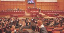 Stire din Politică-Administrație : Aleşii locali deschid şampania! Parlamentarii le-au mărit salariile ca să ţină steagul sus la alegeri