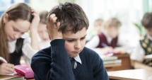 Stire din Cultură-Educație : Spaima elevilor de clasa a II-a. "Dacă nu luăm testul rămânem repetenți?"