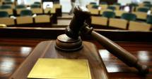 Stire din Eveniment : Taxele de timbru din 2015: cât te costă să divorțezi sau să contești o amendă