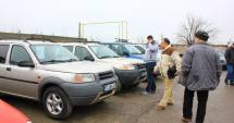 Stire din Eveniment : Preț mic, investiție proastă?  Ce țepe dau samsarii de mașini