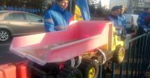 Stire din Eveniment : Se scumpește RCA-ul! Transportatorii, proteste vehemente
