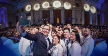 Stire din Politică-Administrație : Victor Ponta a lansat Manifestul Politic PRO România 2020-2024