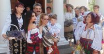 Stire din Cultură-Educație : 24 iunie - Ziua iei, instituită prin lege în România, începând din acest an