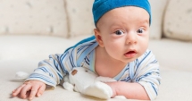 Stire din Sănătate : Ce este fontanela și la ce vârstă trebuie să se închidă "moalele capului" la copii