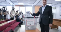Stire din Actualitate : Formațiunea premierului Kurti a câștigat alegerile legislative din Kosovo