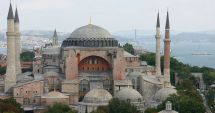 Stire din Actualitate : Fosta Catedrală "Sfânta Sofia" de la Istanbul ar putea deveni… Moscheea "Sfânta Sofia"