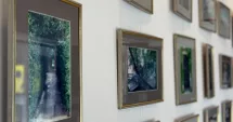 Stire din Cultură-Educație : „Frumusețea eternă a Palatului”. Expoziție de fotografie dedicată Reginei Maria, la Constanța