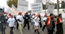 Stire din Economie : Mașinăria de privatizări a statului toacă zeci de milioane de lei de pomană