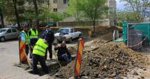 Stire din Social : Constanța scapă de cablurile de pe stâlpi. Lucrările îi exasperează pe cetățeni