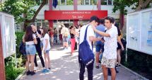 Stire din Social : Primarul Constanței și-a pus iar elevii  în cap! "Cuantumul burselor de merit situează municipiul pe un clasament al rușinii!"