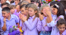 Stire din Social : Copiii nevaccinați nu vor mai putea merge la școli de stat!