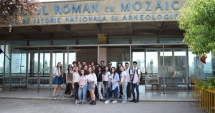 Stire din Cultură-Educație : Cine mai salvează Edificiul Roman cu Mozaic? "Riscăm să-l pierdem sub ochii noștri!"