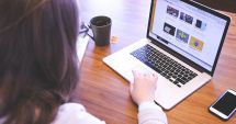 Stire din Cultură-Educație : Incredibil! Cum a crezut o învăţătoare din Constanţa că poate să fenteze orele online
