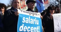 Stire din Cultură-Educație : Le-a ajuns cuțitul la os! Cadrele didactice se duc la Ministerul Muncii