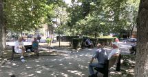 Stire din Eveniment : Pasibili de amendă dacă nu purtați mască! Care sunt zonele catalogate aglomerate de autorități