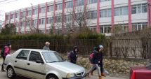 Stire din Cultură-Educație : "Elevii și profesorii au nevoie urgentă  de protecție în unitățile de învățământ!"