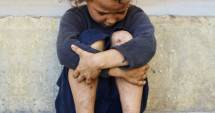 Stire din Social : Copilărie nefericită! Lăsați în grija statului, ca să nu moară de foame