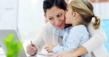 Stire din Social : Câți bani primesc mămicile aflate în concediul de creșterea copilului