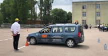 Stire din Eveniment : "Îndemânatic da, teribilist nu!". Tinerii posesori de permis auto, îndemnați să își arate priceperea pe șosea și nu pofta de viteză