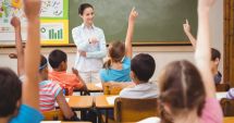 Stire din Cultură-Educație : Fără profesori de nota 5 la catedră!  Pe cine punem în loc?