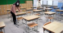 Stire din Cultură-Educație : Triaj epidemiologic, orar scurt și grupe de elevi care nu se vor întâlni între ele