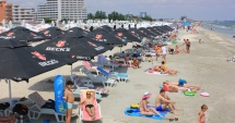 Stire din Social : Sezon estival de trei luni la mare? Ministrul Educației, presat să prelungească vacanța de vară