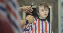 Stire din Sănătate : Cum scăpaţi copilul de teama tunsului la salon