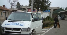 Stire din Eveniment : Culmea sărăciei la Garda de Coastă: polițiștii vin și cu apa potabilă de acasă