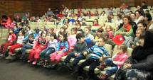 Stire din Cultură-Educație : "Frumoasa și Bestia",  la Teatrul de Copii