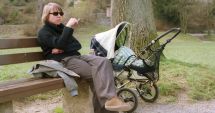 Stire din Social : Un oraș din România vrea să interzică complet fumatul în parcuri şi în locurile de joacă