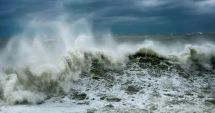 Stire din Social : Temperaturile record ar putea aduce în Marea Neagră furtuni cu valuri de 12 metri și vânt peste 140 km/h