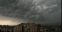 Stire din Social : Vremea rea face ravagii! Noi alerte meteo emise de ANM