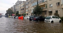 Stire din Social : Vijelii și inundații la Constanța. A plouat într-o zi cât pentru o lună
