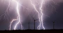 Stire din Social : ALERTĂ - Weekend cu vreme EXTREMĂ în România: COD GALBEN de ploi în 32 de județe