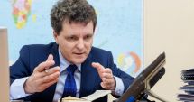 Stire din Actualitate : Nicuşor Dan şi-a luat consilier AI la Preşedinţie. "Eu, personal, îl folosesc doar pe cel al lui Google"