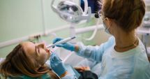 Stire din Sănătate : Durerea devine insuportabilă în cazul pacienților cu gangrenă dentară