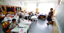 Stire din Social : Gata vacanța! De astăzi, elevii se întorc la școală