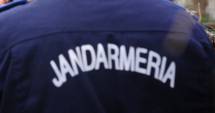 Stire din Eveniment : Geantă uitată  în parc, returnată proprietarei  de o jandarmeriță