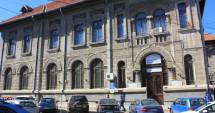 Stire din Cultură-Educație : Gemenii și-au "promovat" frații  la licee mai bune