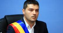 Stire din Politică-Administrație : "Educația este darul cel mai de preț pe care îl putem oferi copiilor noștri"