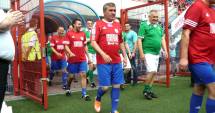 Stire din Sport : Gică Hagi, din nou în teren!